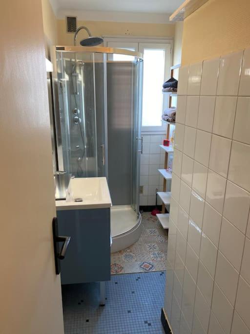 Appartement Spacieux 2 Chambres Quimper Bagian luar foto
